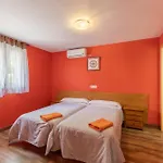 El Calderillo Country house *